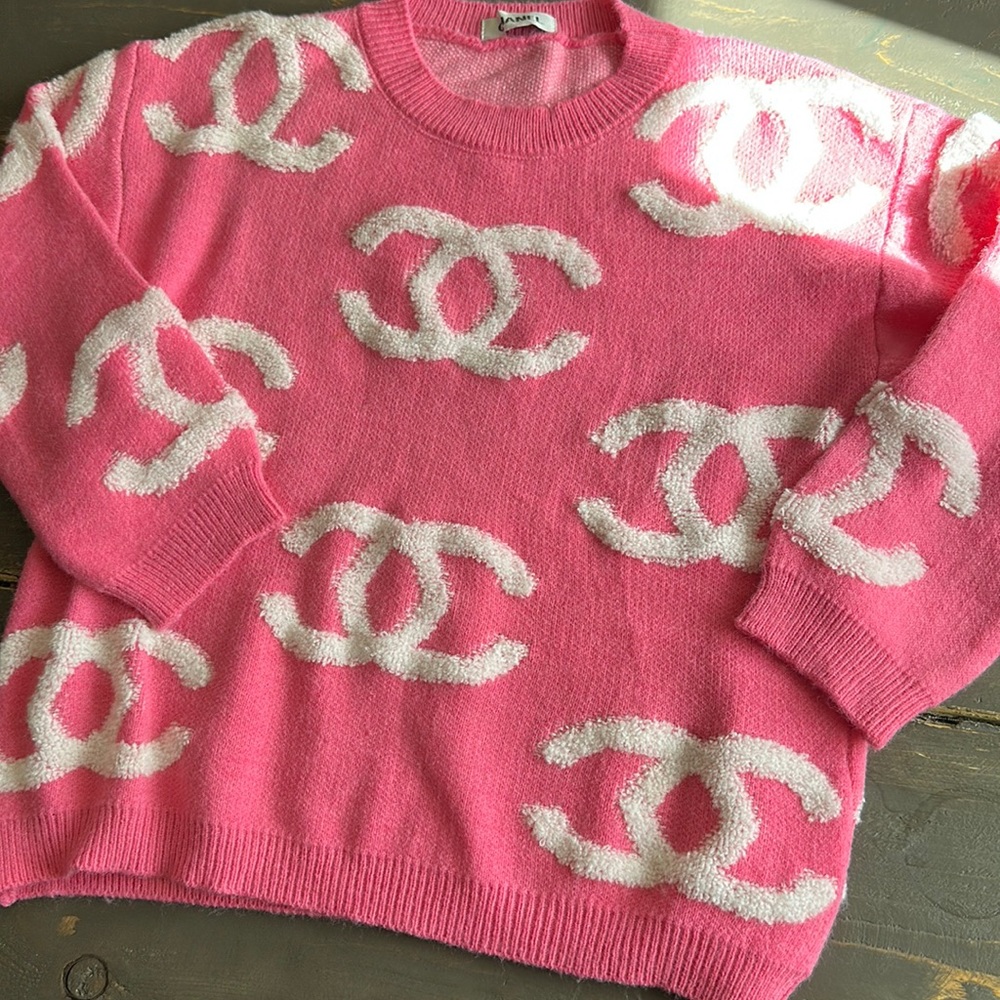 Chanel crew neck sweater
